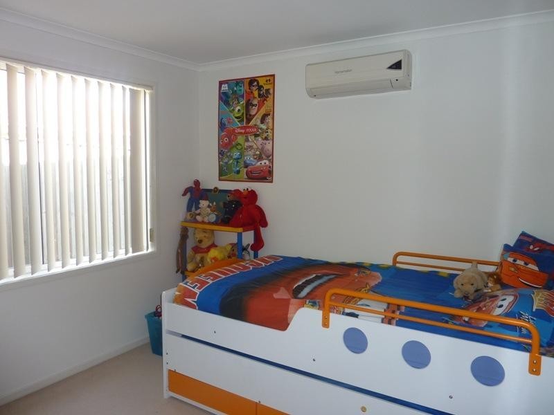 8 Glenwood Grove, Horsley NSW 2530
