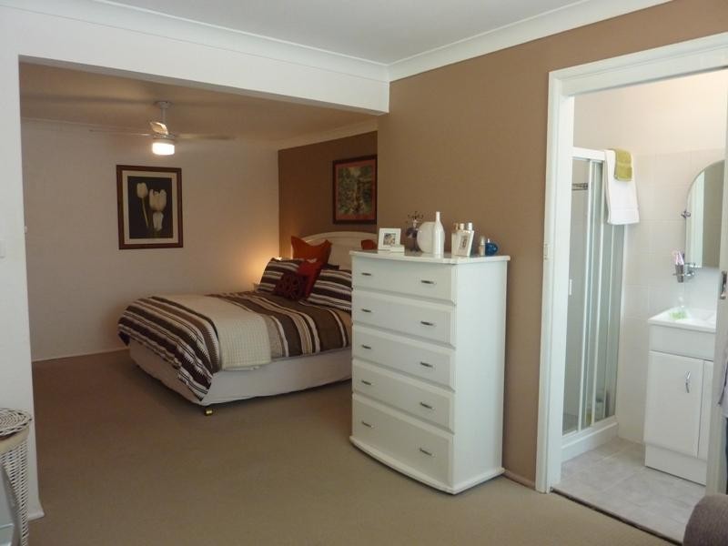 67 Lakelands Drive, Dapto NSW 2530
