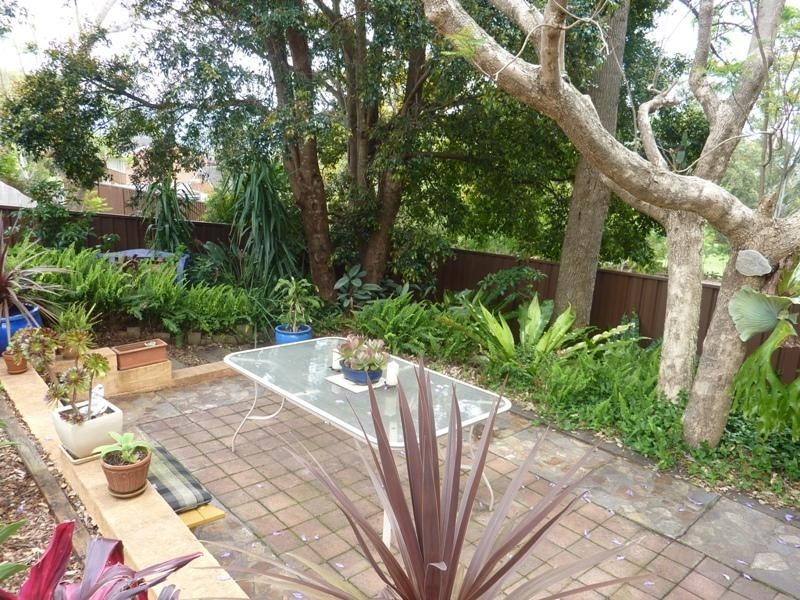 67 Lakelands Drive, Dapto NSW 2530