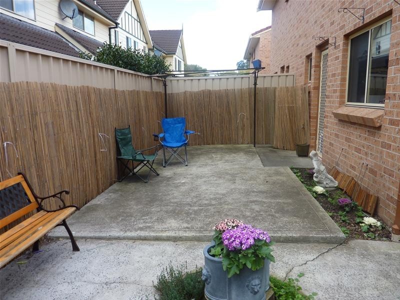 9/30-32 Bateman Avenue, Albion Park Rail NSW 2527