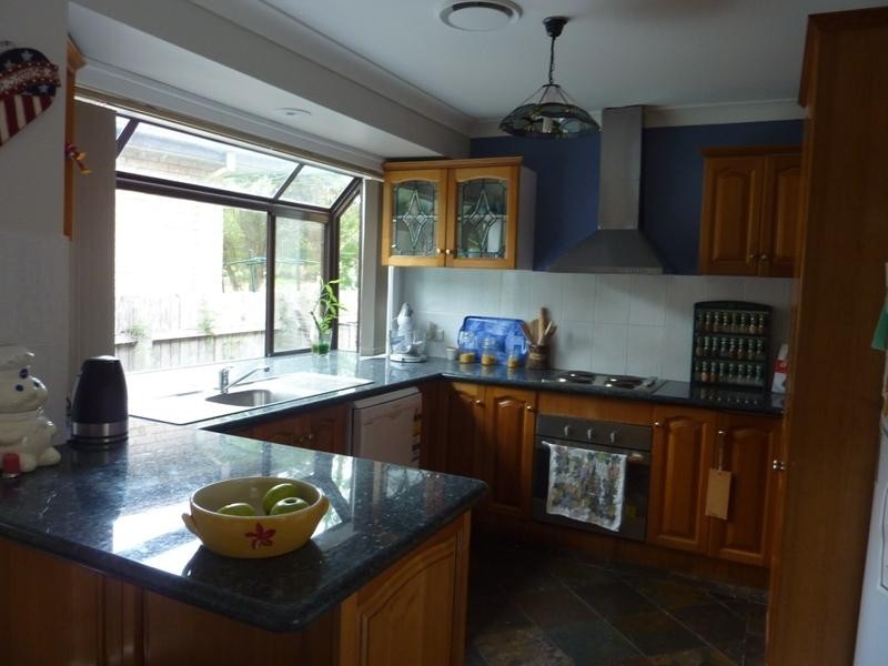 85 Cawdell Drive, Albion Park NSW 2527