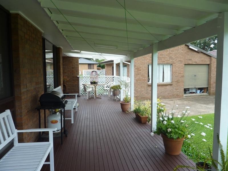 85 Cawdell Drive, Albion Park NSW 2527