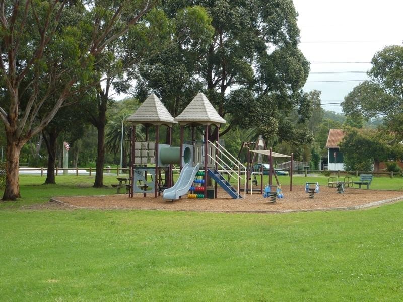 85 Cawdell Drive, Albion Park NSW 2527