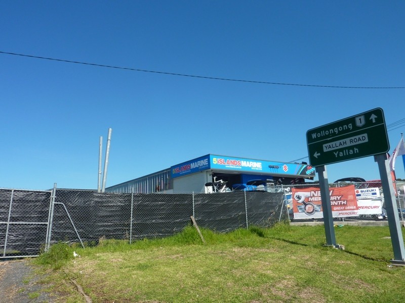 42 Princes Highway, Yallah NSW 2530