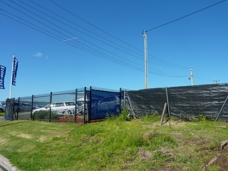 42 Princes Highway, Yallah NSW 2530