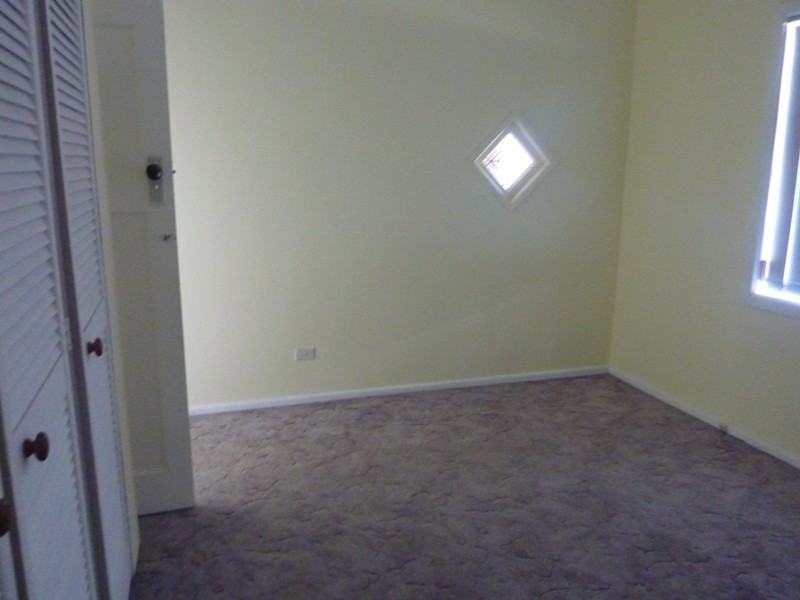 1 Fraser Street, Unanderra NSW 2526