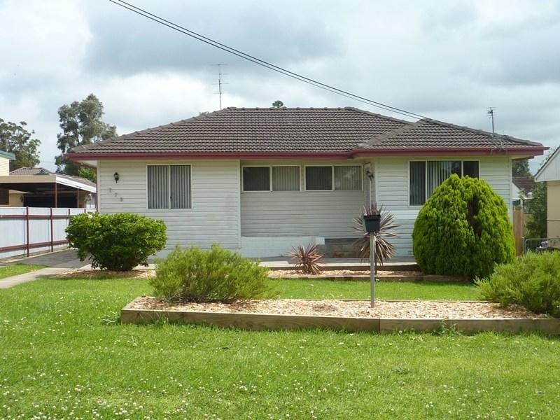 273 Northcliffe Drive, Berkeley NSW 2506