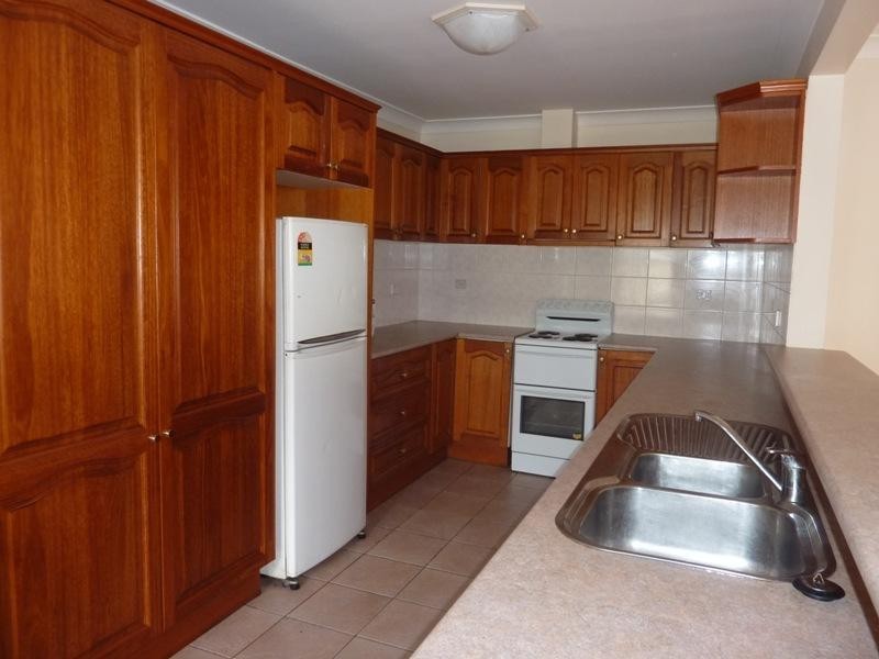 273 Northcliffe Drive, Berkeley NSW 2506