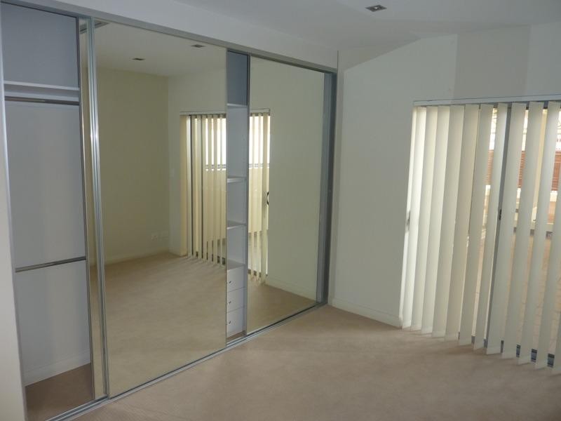 1/32 Bourke Street, Wollongong NSW 2500