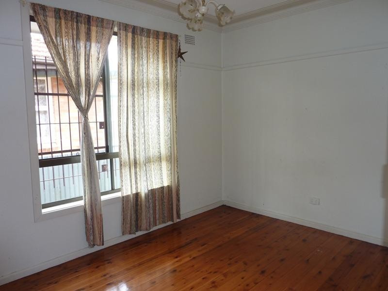 77 Byamee Street, Dapto NSW 2530