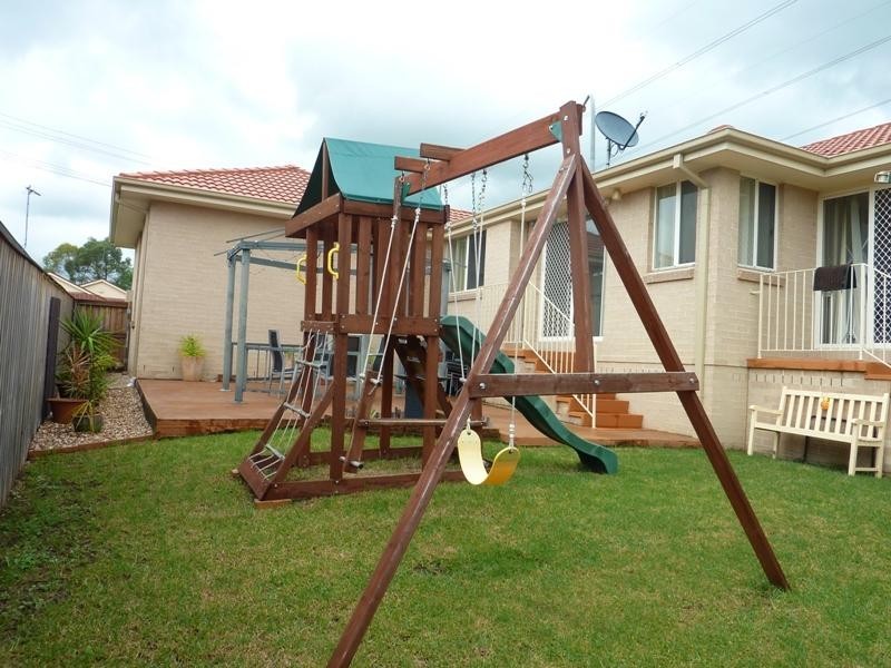 1 Glenlee Drive, Horsley NSW 2530