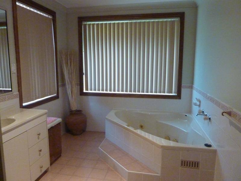 183 Panorama Drive, Farmborough Heights NSW 2526