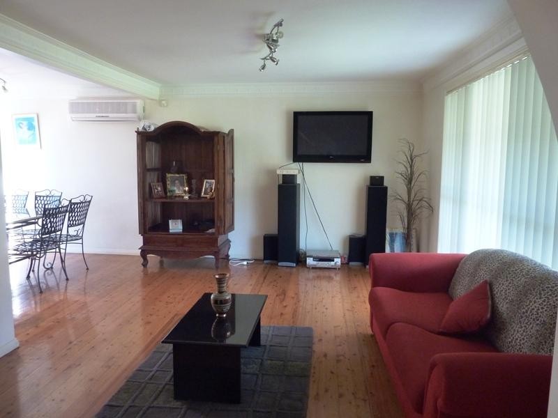 39 Thirroul Road, Kanahooka NSW 2530