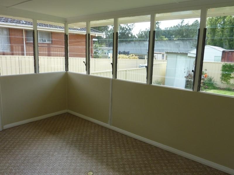 13 Brook Street, Dapto NSW 2530