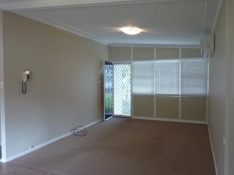 13 Brook Street, Dapto NSW 2530
