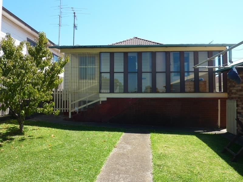 35 Lackawanna Street, Cringila NSW 2502
