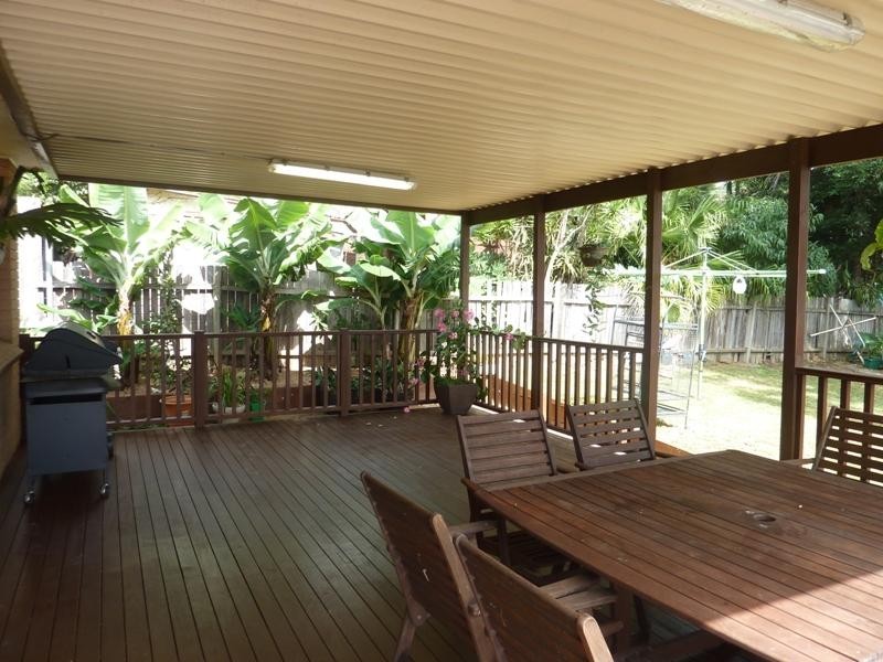 10 Tallowood Street, Albion Park NSW 2527