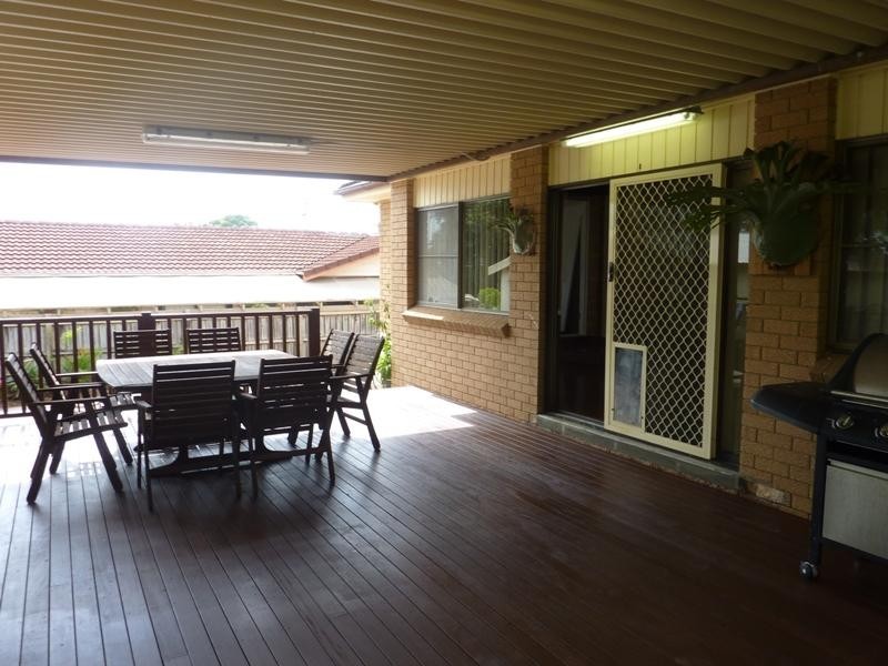 10 Tallowood Street, Albion Park NSW 2527