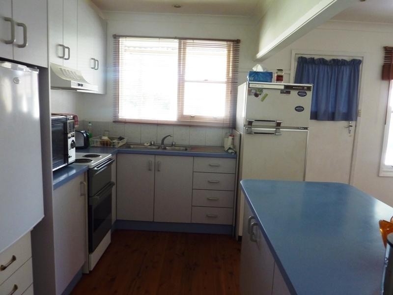 4 Toronto Avenue, Dapto NSW 2530