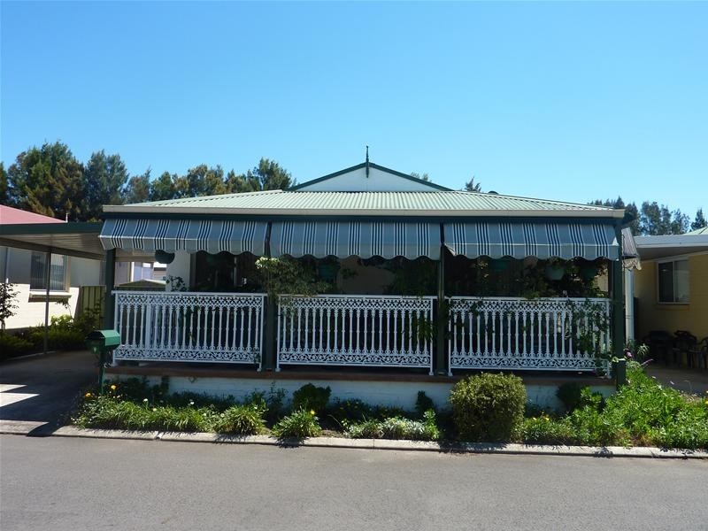 9 Willow Crescent, Kanahooka NSW 2530