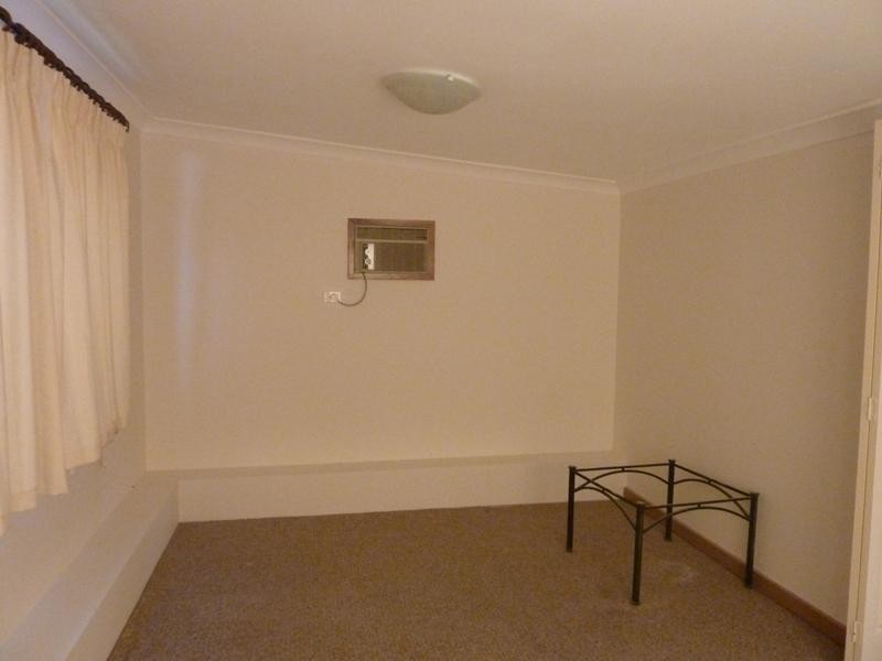 55 Buena Vista Avenue, Lake Heights NSW 2502