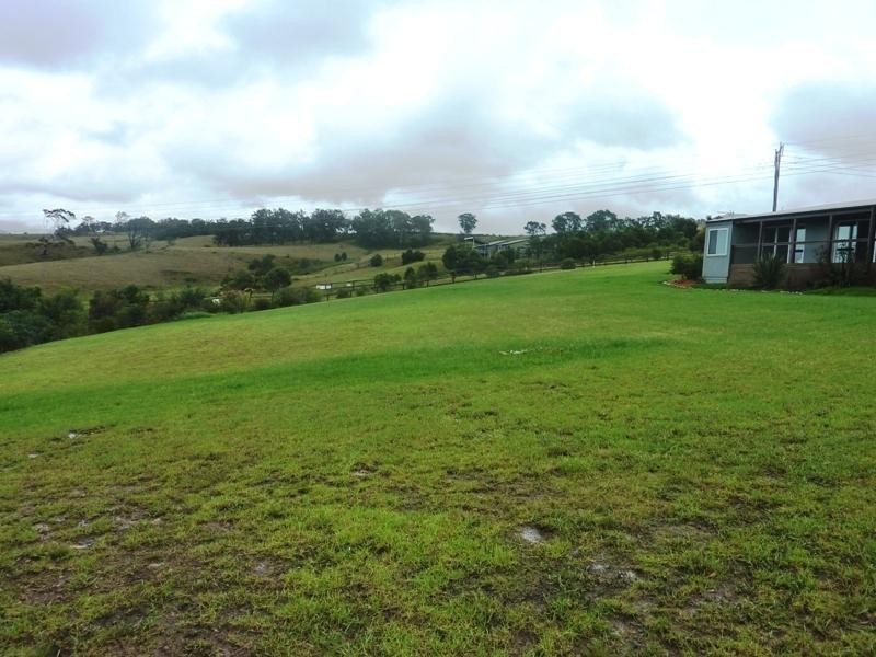 27 Larkins Lane, Yallah NSW 2530