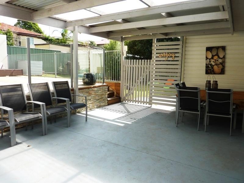 26 Burrell Crescent, Dapto NSW 2530