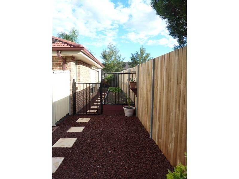 36 Highland Park Drive, Horsley NSW 2530