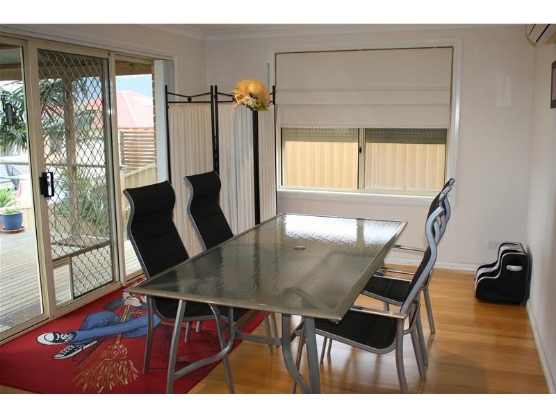 7 Kirriemuir Glen, Horsley NSW 2530