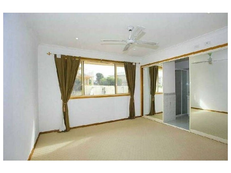44 Southern Cross Boulevard, Shell Cove NSW 2529