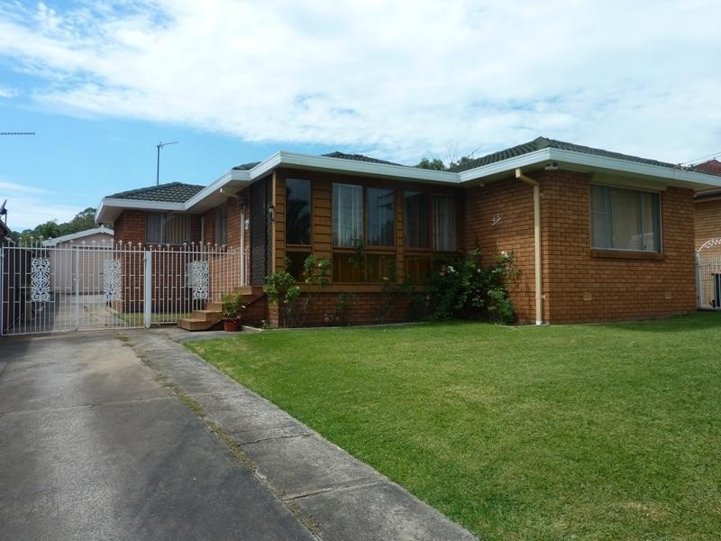 43 Beltana Avenue, Dapto NSW 2530
