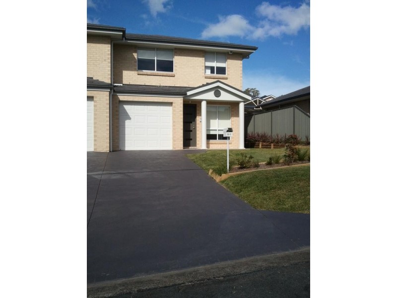 2/1 Kylie Place, Dapto NSW 2530