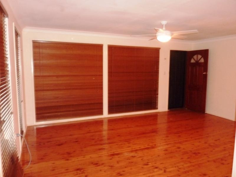 41 Ena Avenue, Dapto NSW 2530