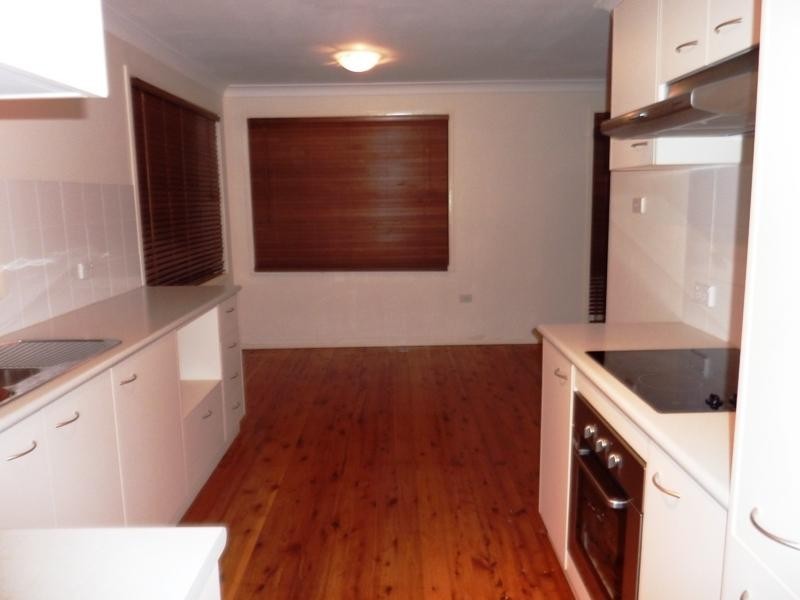 41 Ena Avenue, Dapto NSW 2530