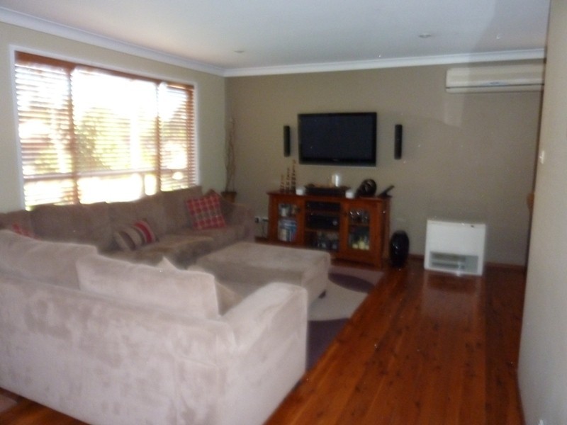 26 Bright Parade, Dapto NSW 2530