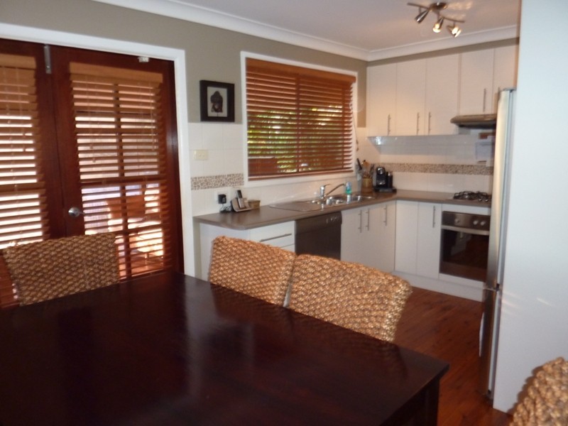 26 Bright Parade, Dapto NSW 2530