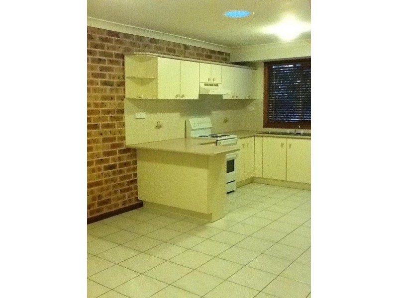 2/28-30 Ash Ave, Albion Park Rail NSW 2527