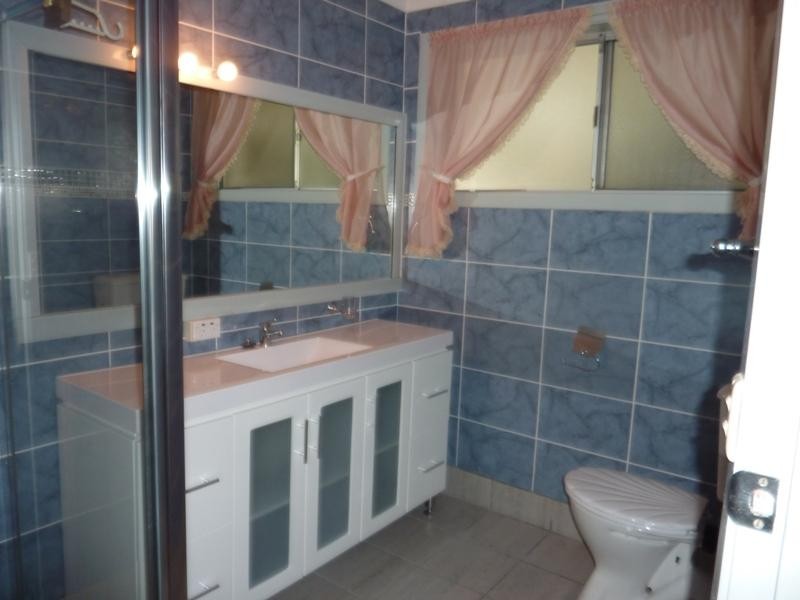 1 Loftus Drive, Barrack Heights NSW 2528