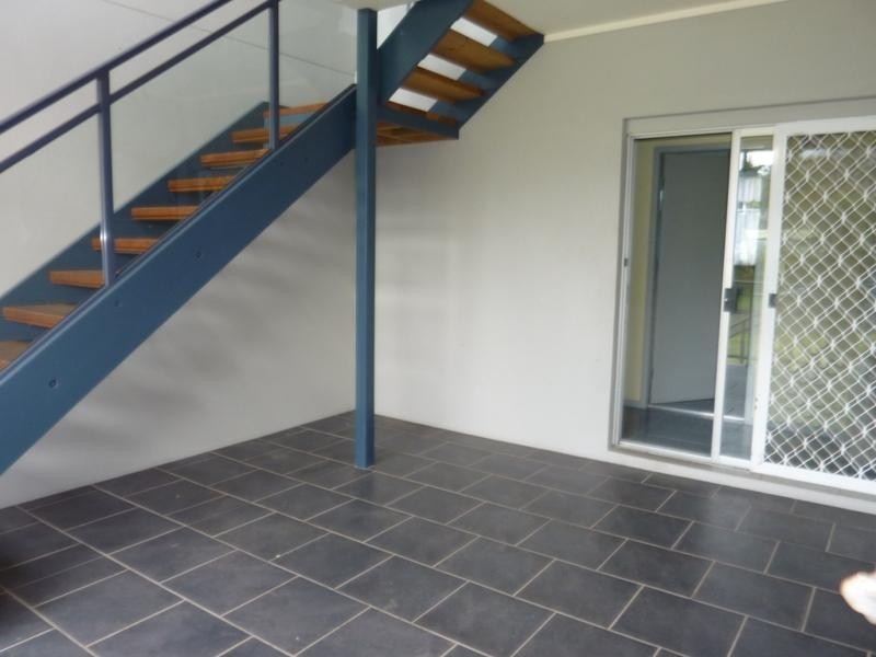 1 Loftus Drive, Barrack Heights NSW 2528