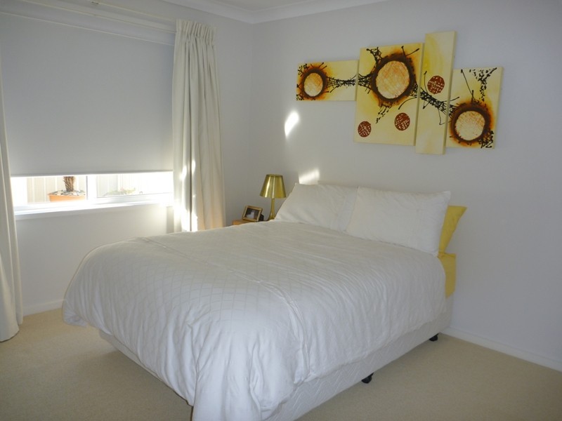 11 Mystics Dve, Shell Cove NSW 2529