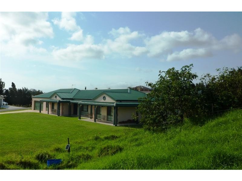 41 Rondanella Drive, Kanahooka NSW 2530