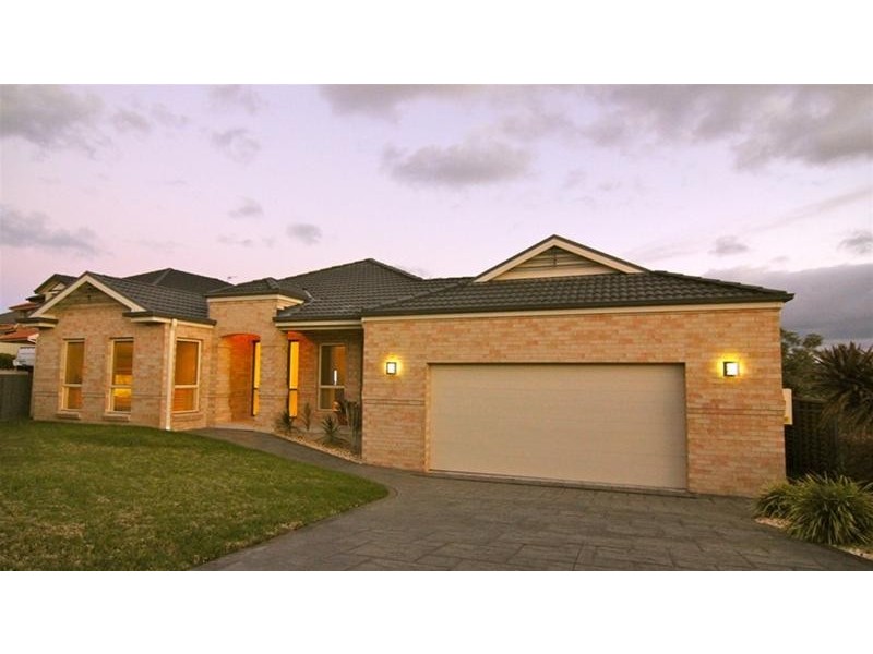 13 Gore Avenue, Shell Cove NSW 2529