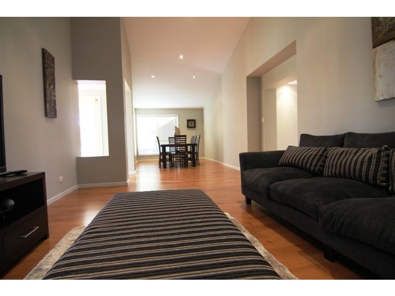 13 Gore Avenue, Shell Cove NSW 2529