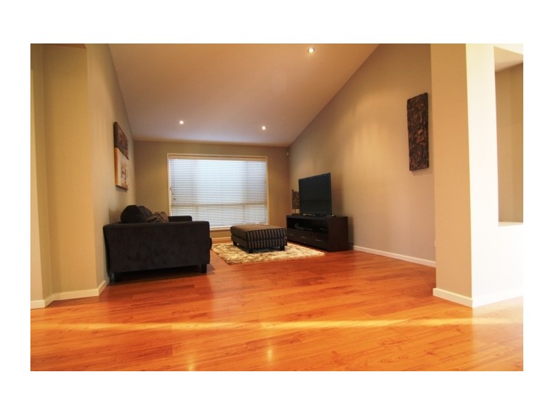13 Gore Avenue, Shell Cove NSW 2529