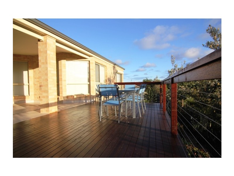 13 Gore Avenue, Shell Cove NSW 2529