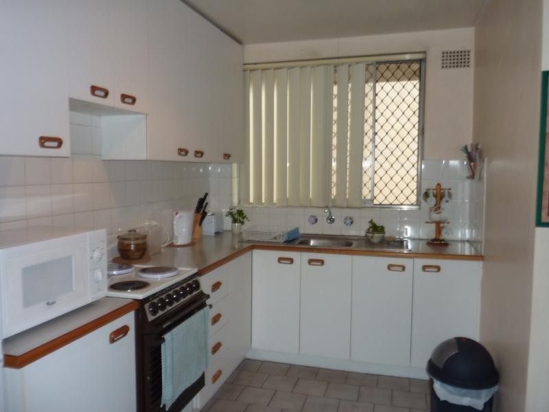 6/ 10 Bessell Avenue, Wollongong North NSW 2500