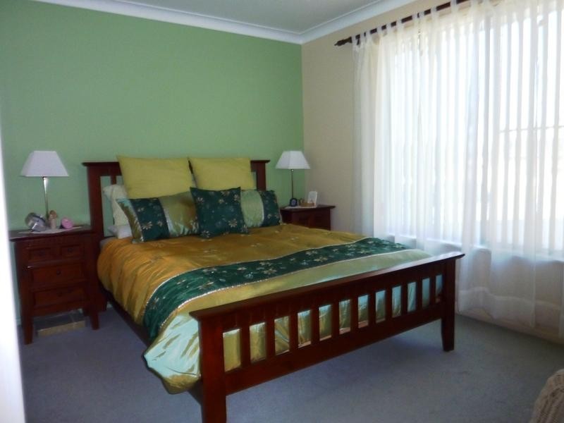 60 Robert Street, Dapto NSW 2530