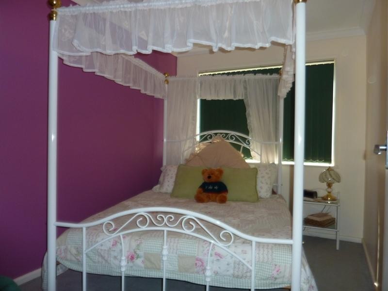 60 Robert Street, Dapto NSW 2530