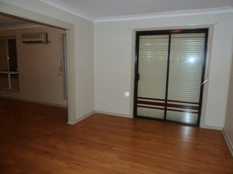 6 Duley Street, Dapto NSW 2530