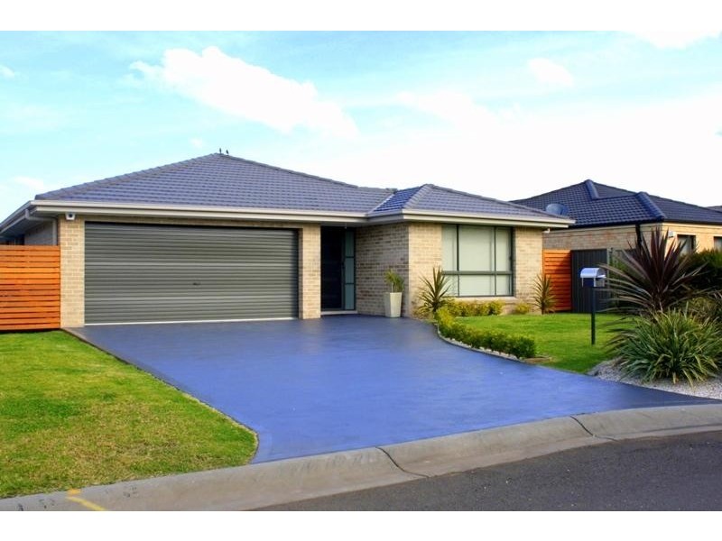 5 Penterong Way, Haywards Bay NSW 2530